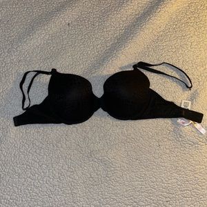 Pink by Victoria secrets size 32DDD